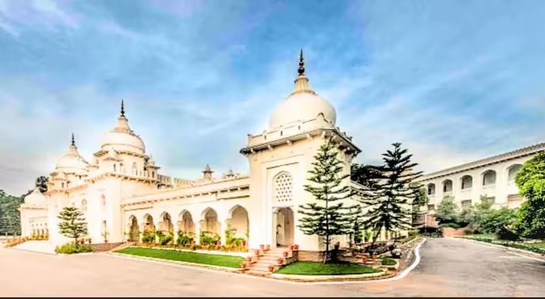 হায়দরাবাদের স্কুল থেকে বিশ্বজুড়ে নেতৃত্ব: মাইক্রোসফট, অ্যাডোবি ও বিশ্বব্যাংকের শীর্ষে HPS-এর শিক্ষার্থীরা