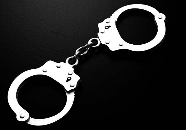 কাহারোলে মাদক সেবন ও বিক্রির দায়ে দু’জনের কারাদণ্ড ও গ্রেপ্তার